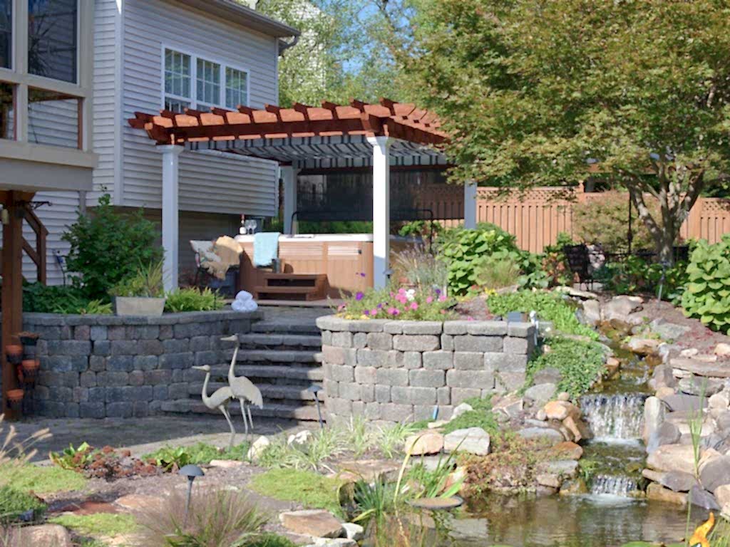 10' x 14' Artisan Cedar Pergola - Mahogany Stain - White Vinyl Post - Grey Black & White EZ Shade Cano