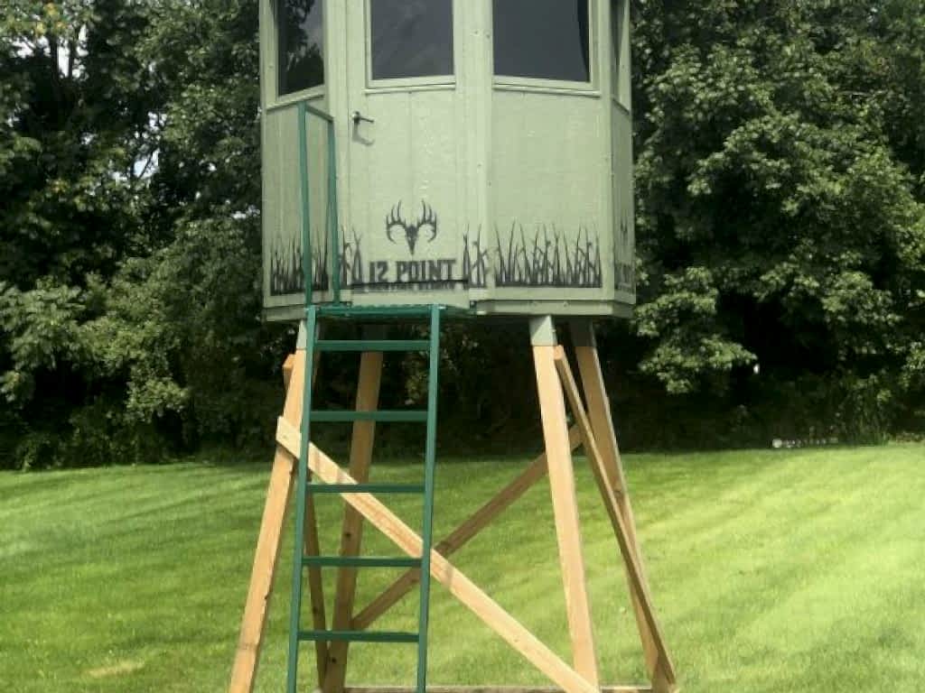 6' Octagon Hunting Blind with Optional 8' Stand