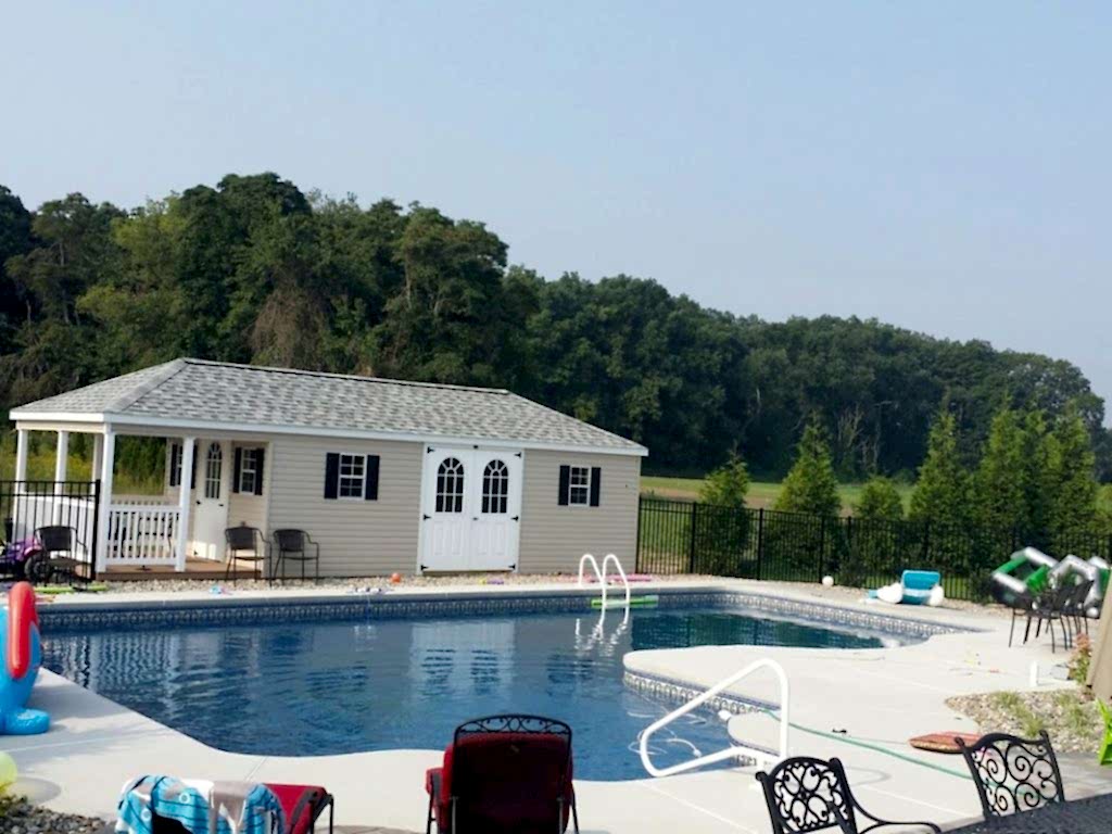 12x32 Colonial Style Poolhouse