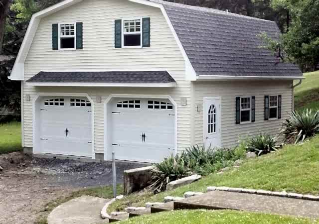 24x24 2-Story Gambrel (Built on Site)