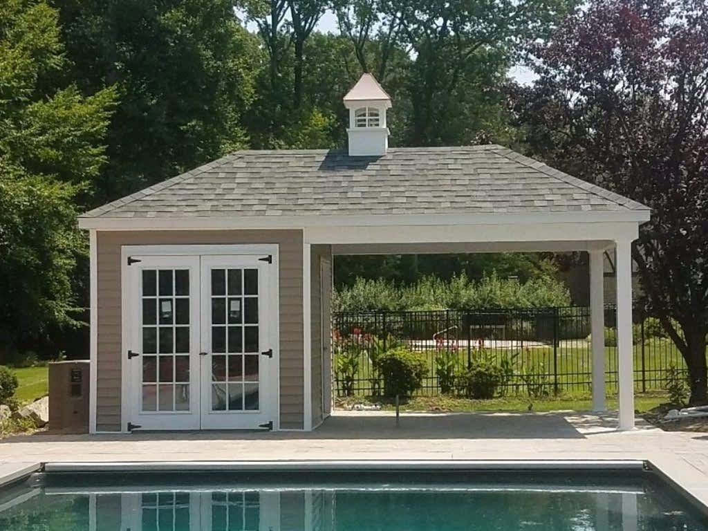 10x20 Poolhouse 2