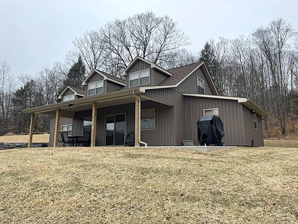 2 Story Carriage Style Garage - Windsor, NY