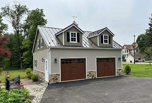 Carriage Style Garage - Phoenixville, PA