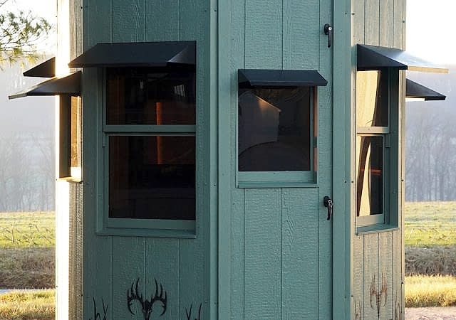 6ft Octagon Blind on ground