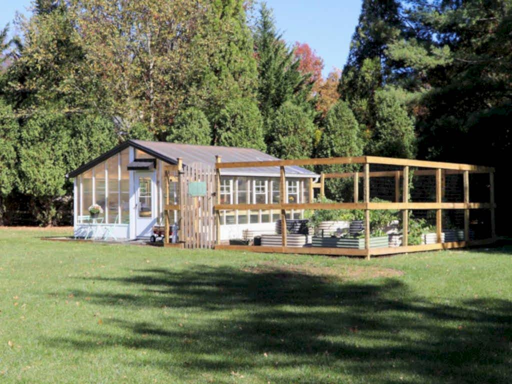 Double Wide Greenhouse - Braca2