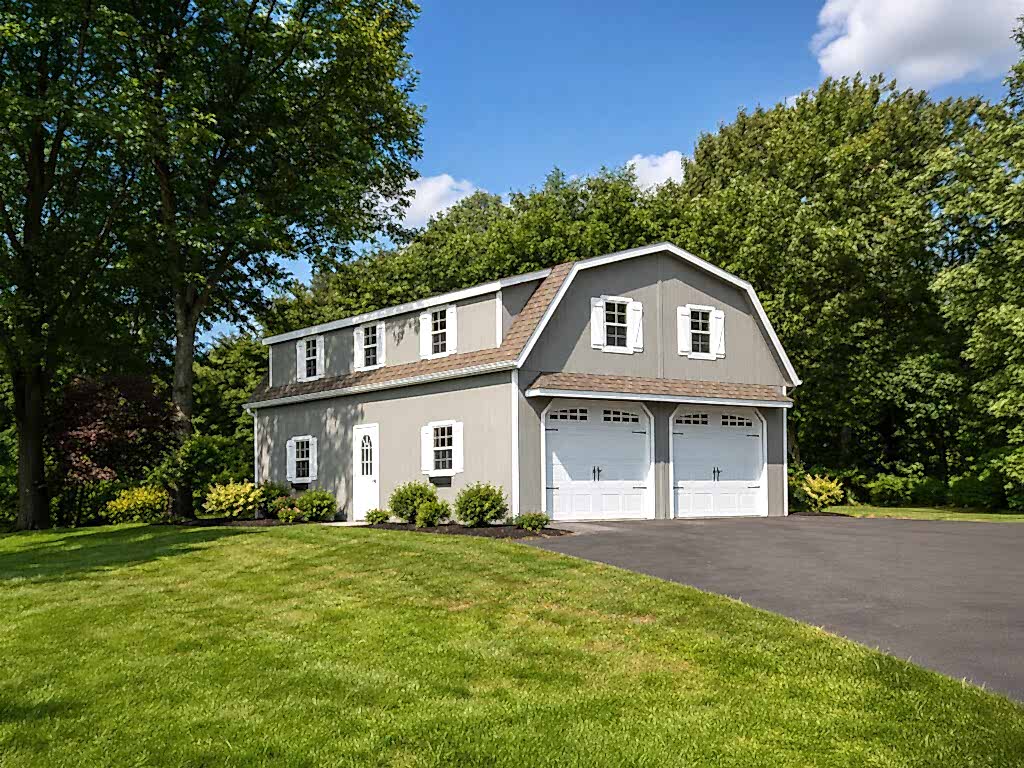 2-Story Gambrel Garage_10